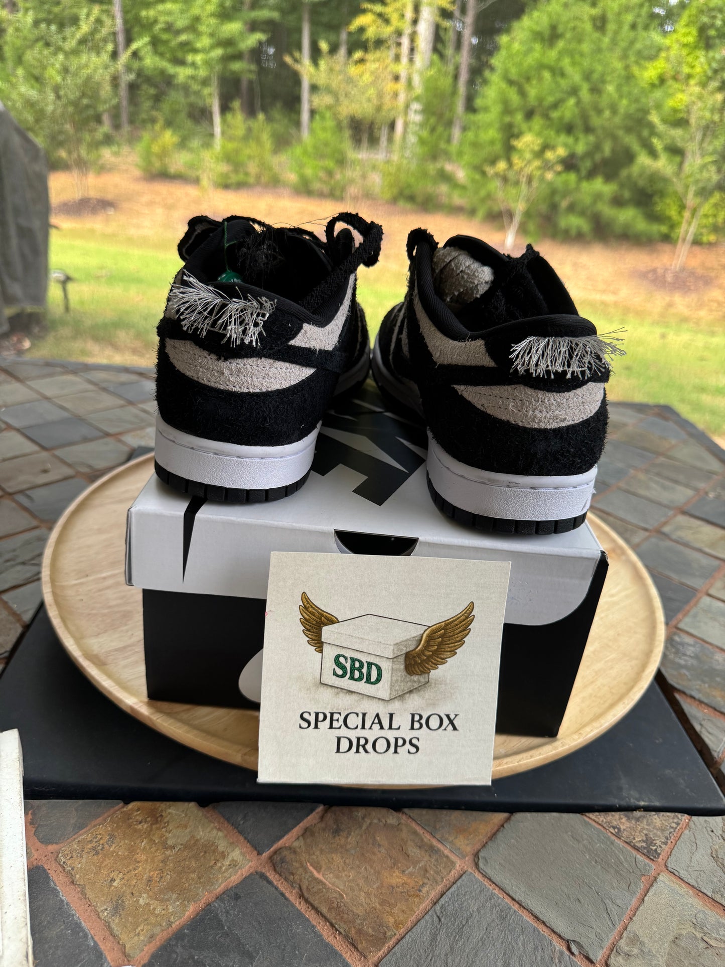 Nike Dunk Low Retro SE
Panda-Monium White Black Suede
11.5 M
IB2990-100