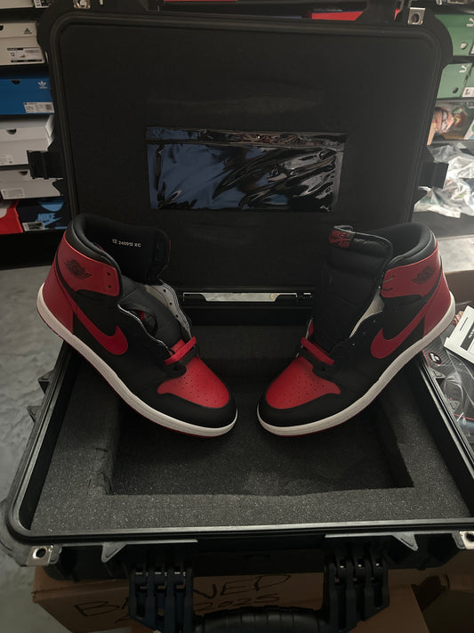Air Jordan 1 Retro High ’85 OG “Bred” -Shoe Palace Special Box (#45/123 - 2025). One of 10,000 pairs.